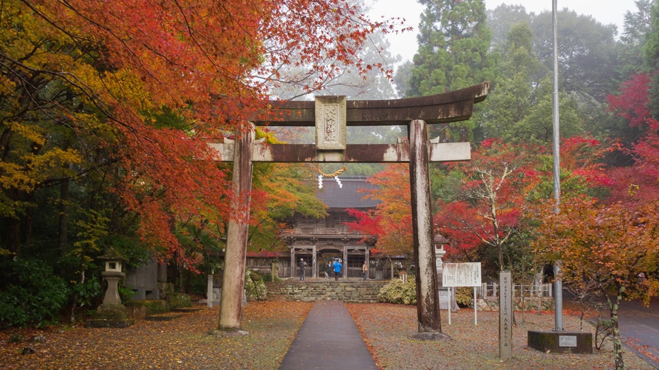 大矢田神社の楼門
