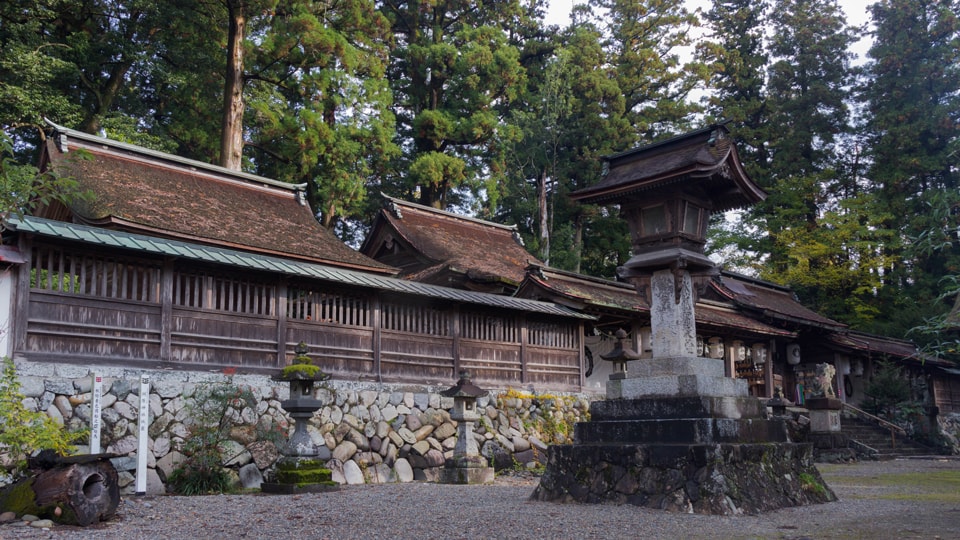 洲原神社の本殿